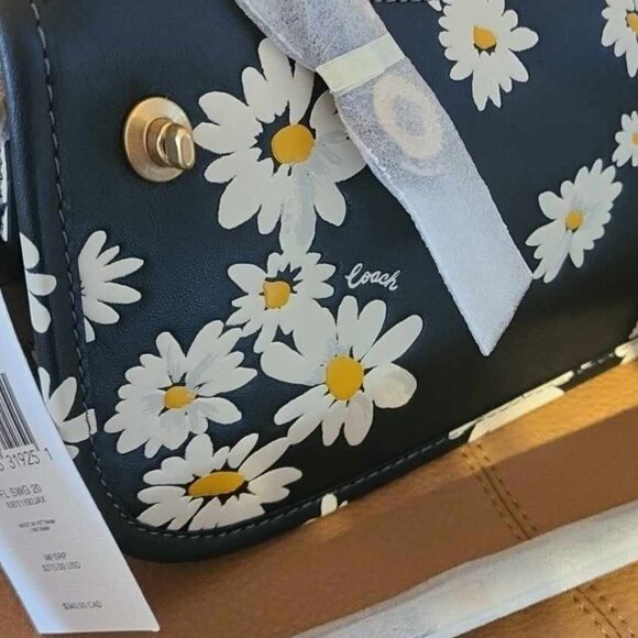 NEW Coach Swinger 20 with floral print Glovetanned leather - Picture 11 of 13